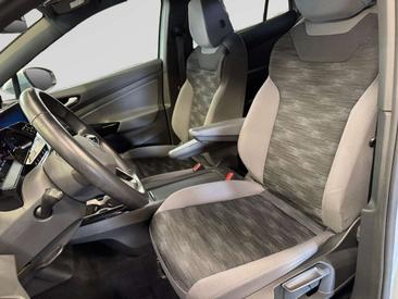 Volkswagen ID.4 Pro Performance — photo 9
