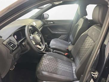 Volkswagen T-CROSS 1.5 TSI — photo 10