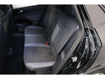 Volkswagen ID.4 Pro Performance — photo 16