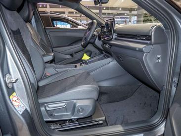 Volkswagen T-Roc 1.5 ETSI — photo 2