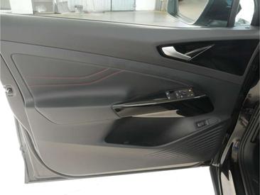 Volkswagen ID.4 GTX Performance 4MOTION — photo 19