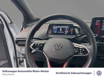 Volkswagen ID.4 GTX 4Motion — photo 11