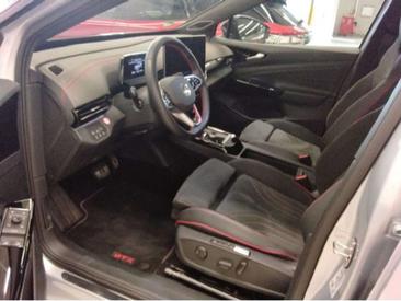 Volkswagen ID.4 GTX Performance 4MOTION — photo 4