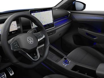 Volkswagen T-Roc 1.5 ETSI — photo 10