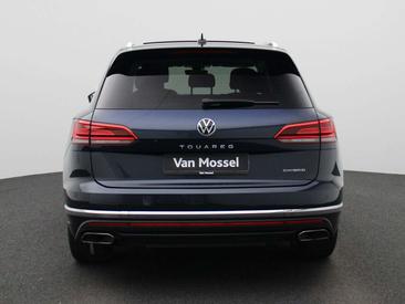 Volkswagen Touareg EHybrid — photo 5