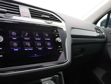 Volkswagen TIGUAN EHybrid — photo 21