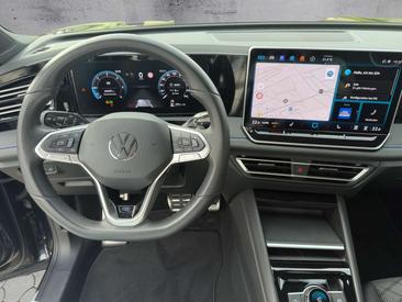 Volkswagen TIGUAN 2.0 TDI — photo 9
