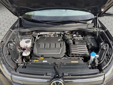 Volkswagen TIGUAN 2.0 TDI — photo 13