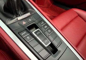 Porsche 718 Cabriolet Boxster — photo 10