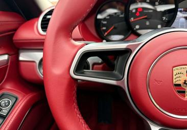 Porsche 718 Cabriolet Boxster — photo 12