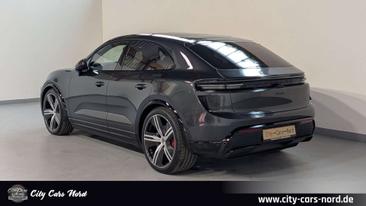 Porsche Macan I GTS Electric — photo 3