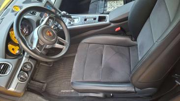 Porsche 718 Cabriolet Boxster — photo 9