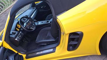 Porsche 718 Cabriolet Boxster — photo 18