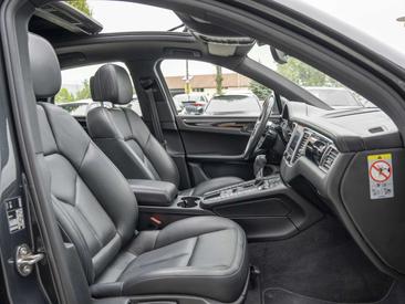 Porsche Macan I S — photo 2