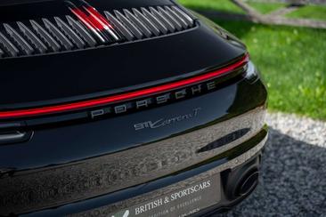Porsche 911 Carrera T — photo 16