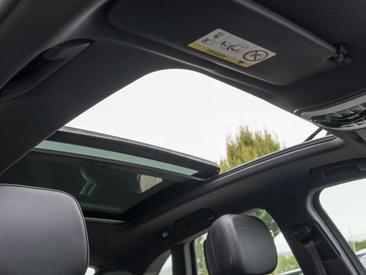 Porsche Macan I S — photo 8