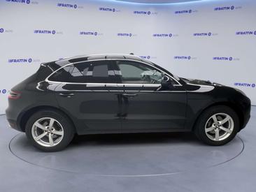 Porsche Macan — photo 6