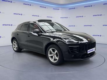 Porsche Macan — photo 7