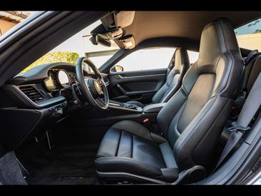 Porsche 911 Carrera S — photo 12