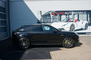 Porsche Cayenne S E-Hybrid — photo 3