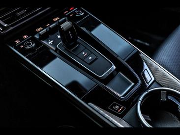 Porsche 911 Carrera S — photo 21