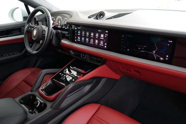 Porsche Cayenne S E-Hybrid — photo 7