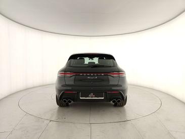 Porsche Macan I S — photo 4