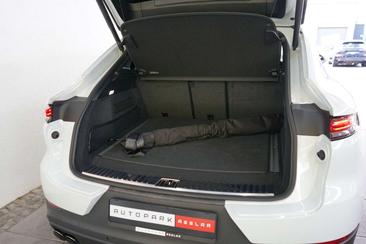 Porsche Cayenne S E-Hybrid — photo 10