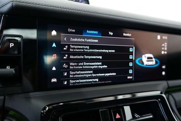 Porsche Panamera 4S E-Hybrid — photo 14