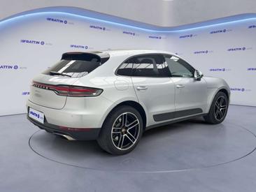 Porsche Macan — photo 3