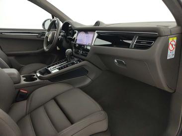 Porsche Macan I S — photo 15
