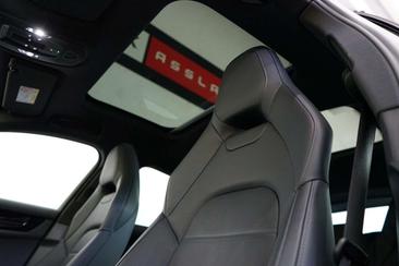 Porsche Panamera 4S E-Hybrid — photo 24