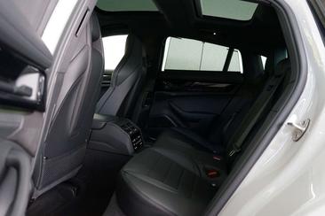 Porsche Panamera 4S E-Hybrid — photo 25