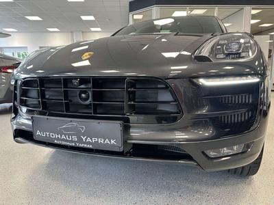 Porsche Macan I S