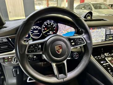 Porsche Panamera 4 E-Hybrid — photo 9