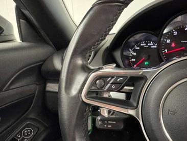 Porsche 718 Cabriolet Boxster — photo 10