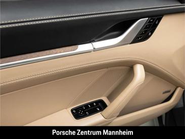 Porsche 911 Cabriolet Carrera — photo 23