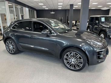Porsche Macan I S — photo 4