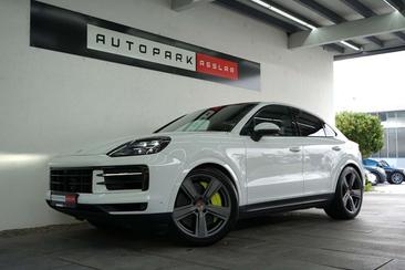 Porsche Cayenne S E-Hybrid — photo 29