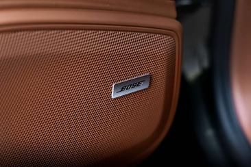 Porsche Panamera 4 E-Hybrid — photo 8