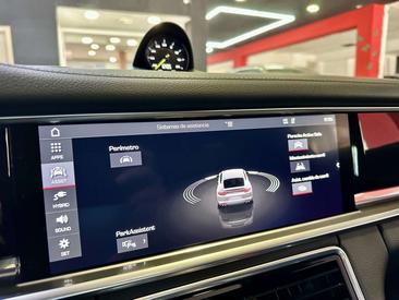 Porsche Panamera 4 E-Hybrid — photo 20