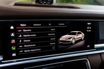 Porsche Panamera 4 E-Hybrid — photo 12