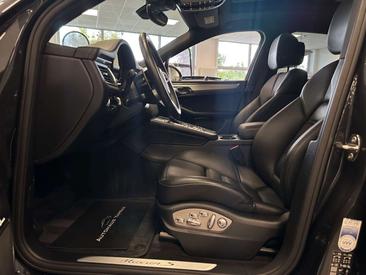 Porsche Macan I S — photo 16