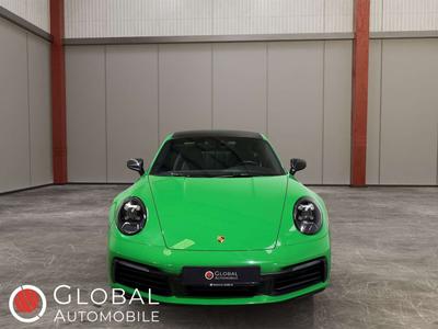 Porsche 911 Carrera