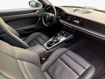 Porsche 911 Carrera — photo 5