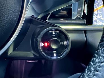 Porsche Panamera 4 E-Hybrid — photo 30