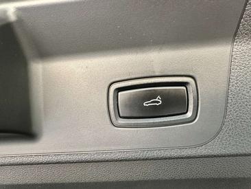 Porsche Panamera 4 E-Hybrid — photo 35