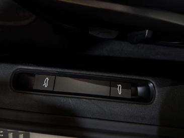 Porsche 911 Carrera — photo 12
