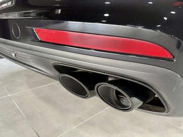 Porsche Panamera 4 E-Hybrid — photo 40