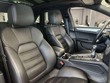 Porsche Macan I S — photo 34